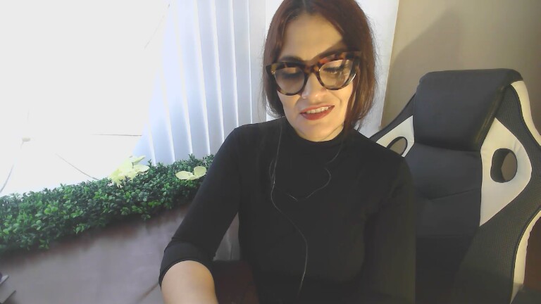 SophieKathy's Streamate show and profile