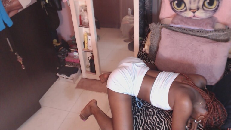 NashaAbara's Streamate show and profile