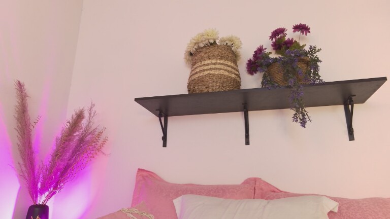 SaraFernandez's Streamate show and profile