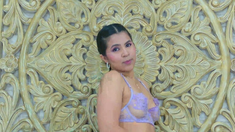 EmilyHunnter's Streamate show and profile