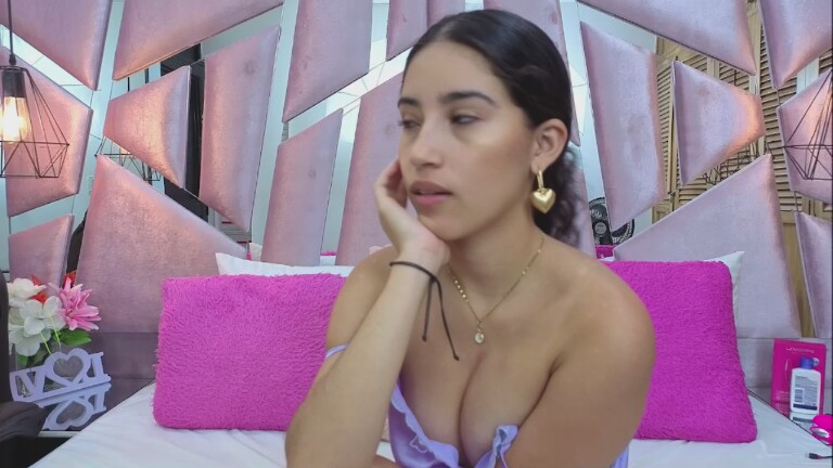 AbbyBenet's Streamate show and profile