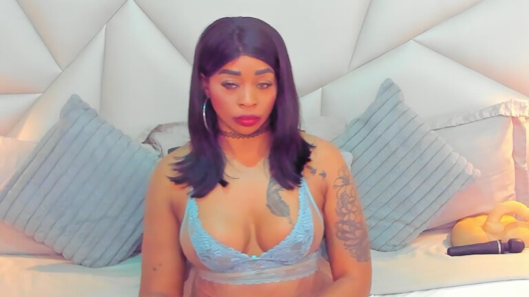 TyraaLambert's Streamate show and profile