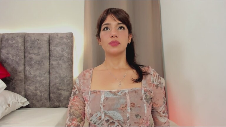 Scarletthred's Streamate show and profile