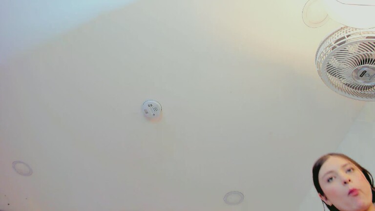 IsabellSanz's Streamate show and profile