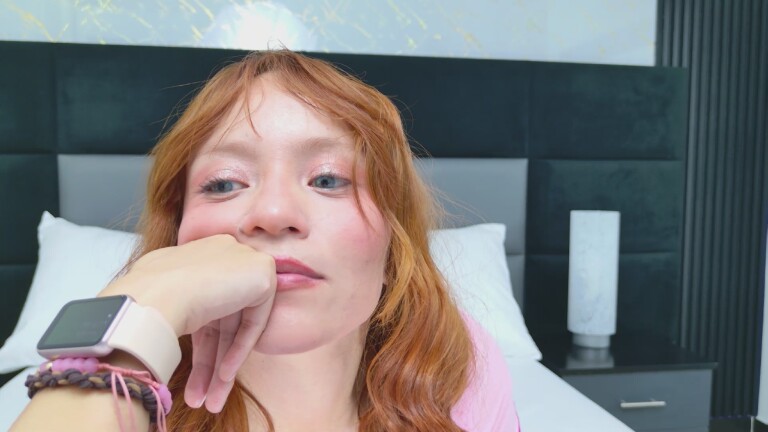 EmilyKlein's Streamate show and profile