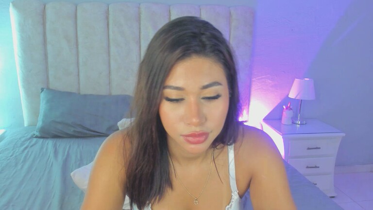 GABRIELAROSI's Streamate show and profile