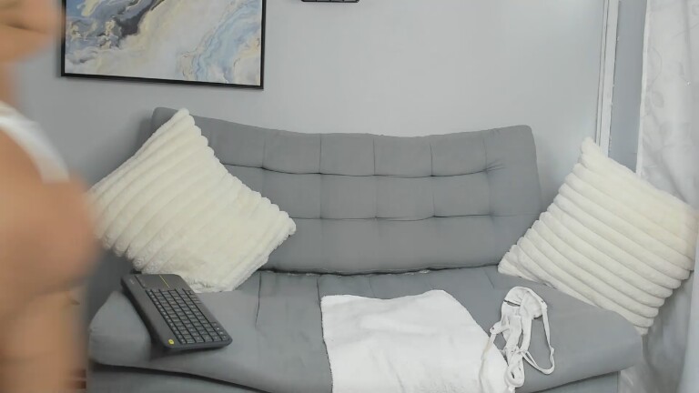 Alisonn_love's Streamate show and profile