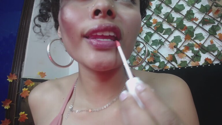 vsamanthaper22's Streamate show and profile