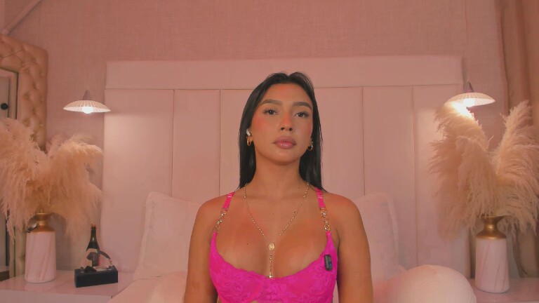 NikoJhon's Streamate show and profile