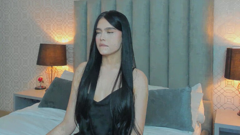 ValeniaMoore's Streamate show and profile