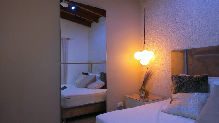 GabyMontclaiir's Streamate show and profile