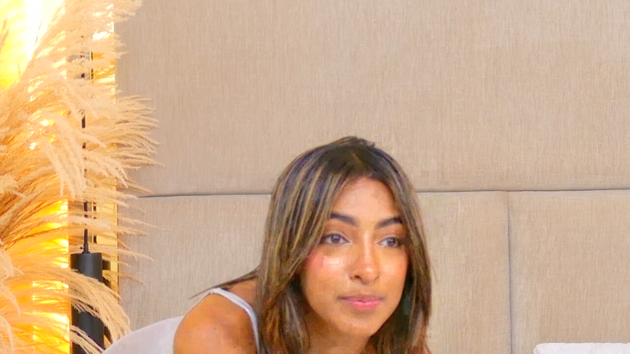 MiaCarther