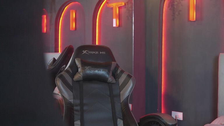 LanaJons's Streamate show and profile