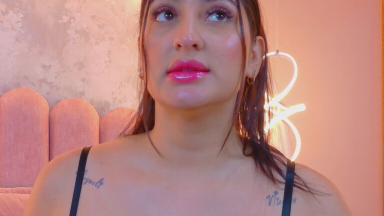 JasmineRhodes's Streamate show and profile