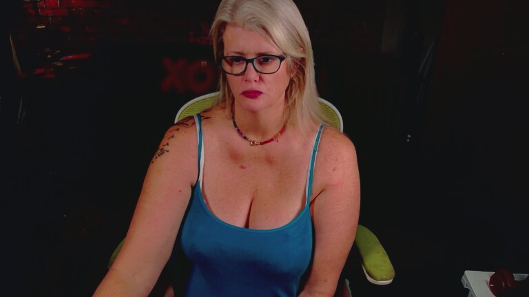 Alicescuriosity's Streamate show and profile