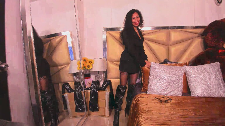 KarenDuval's Streamate show and profile