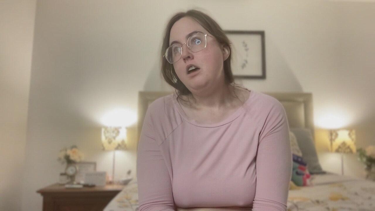 happylilcamgirl