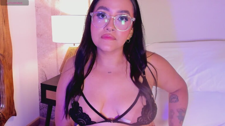 IvyStonne's Streamate show and profile