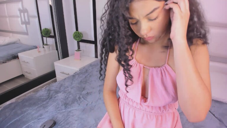 SalomeMachado's Streamate show and profile