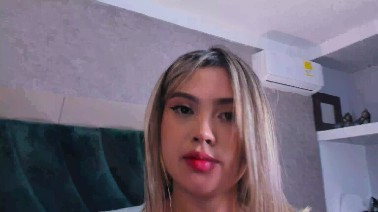 AlexandraLopez's Streamate show and profile