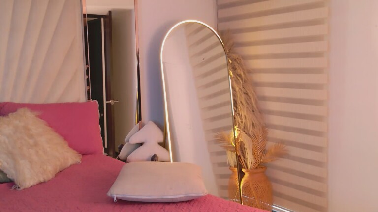 GingerPiiaf's Streamate show and profile