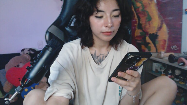 Jaade18's Streamate show and profile