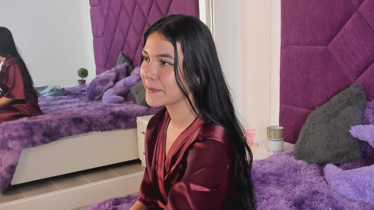 MarianaSalvatore's Streamate show and profile