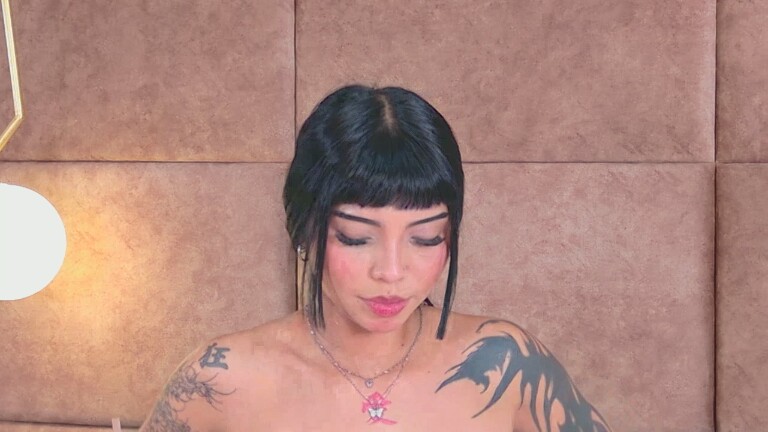 AlanaPierce's Streamate show and profile