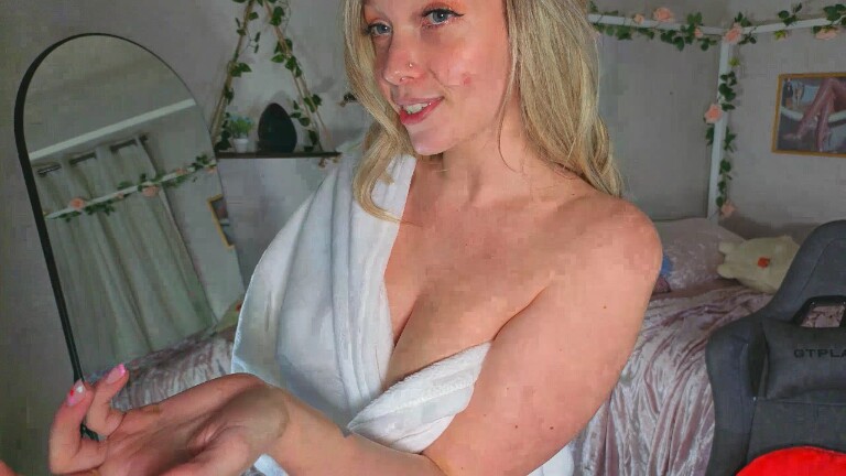 AnnaRayneXO's Streamate show and profile