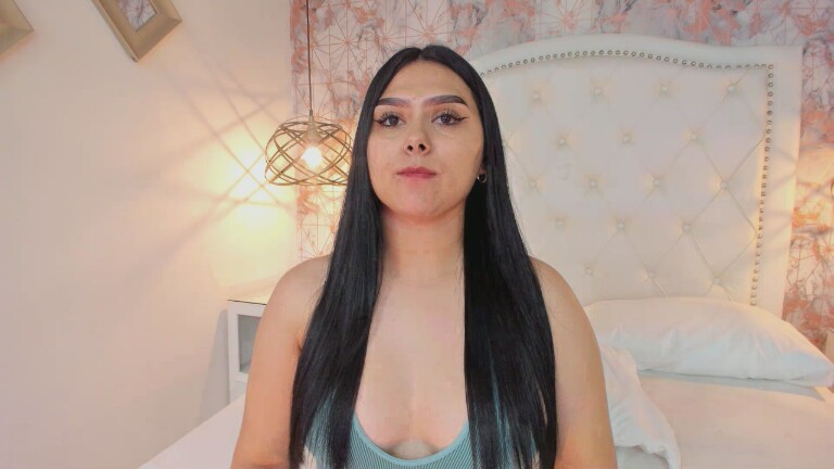SaharaLyn's Streamate show and profile