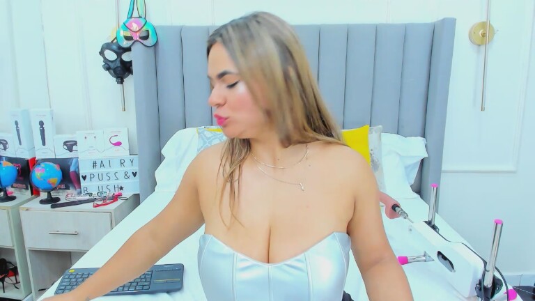 BrianaPreston's Streamate show and profile