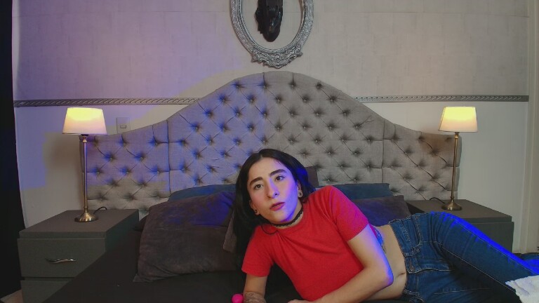 RomeroMoon's Streamate show and profile