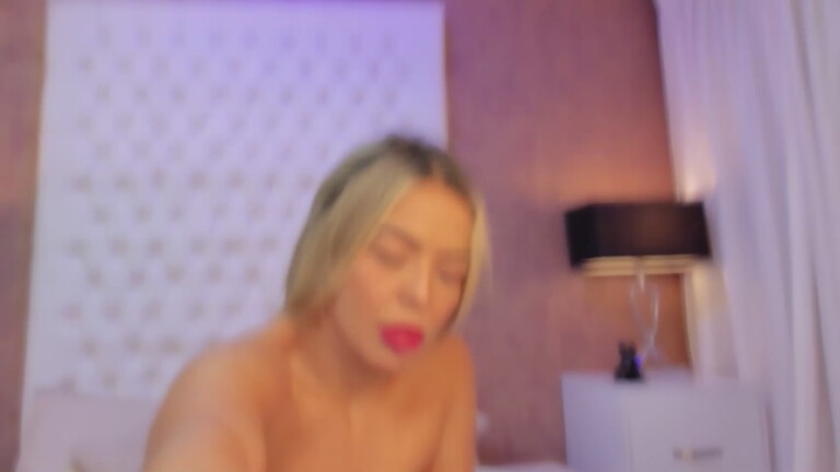 ElectraDuval's Streamate show and profile