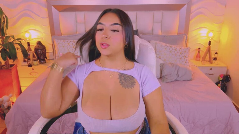 MartinaPiero's Streamate show and profile